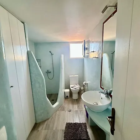 Siesta Cycladic Elegance With Castle View