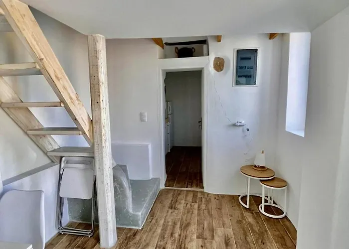 Siesta Cycladic Elegance With Castle View بيت للعطل